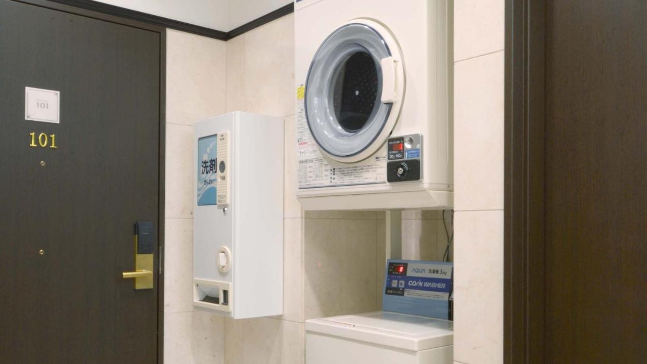 Toyoko Inn Tokyo Eki Yaesu Kita Guchi ภายนอก รูปภาพ