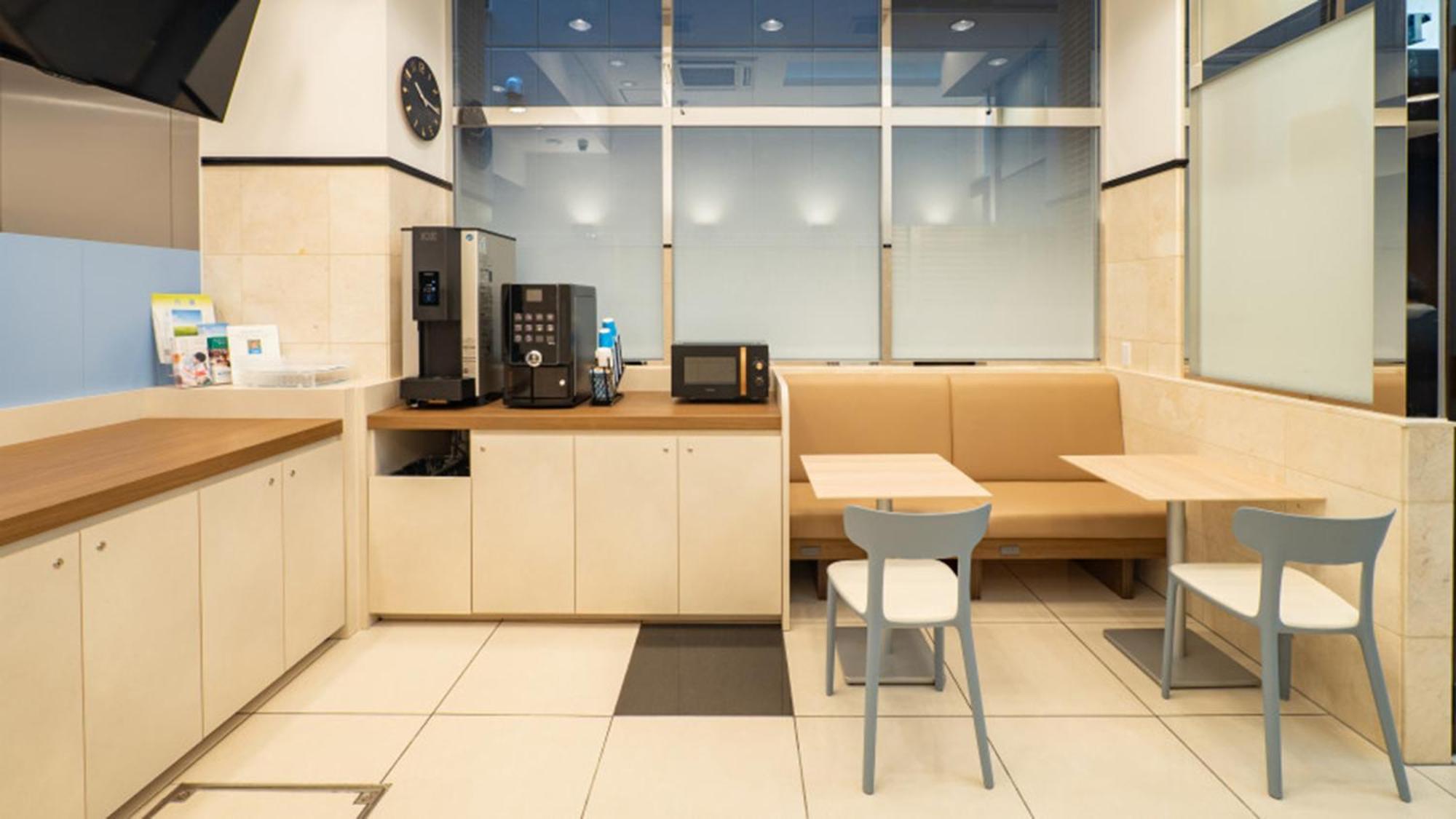 Toyoko Inn Tokyo Eki Yaesu Kita Guchi ภายนอก รูปภาพ