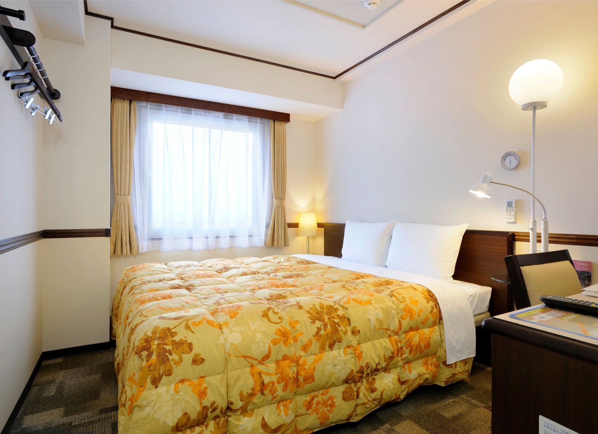 Toyoko Inn Tokyo Eki Yaesu Kita Guchi ภายนอก รูปภาพ